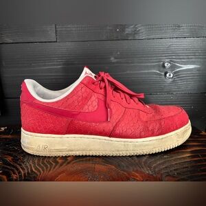 Nike Air Force 1 men’s low red crocodile embossed size 13 shoe
